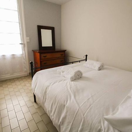 Joli T3 Renove / Wifi / Grand Parking Lägenhet La Couronne  Exteriör bild