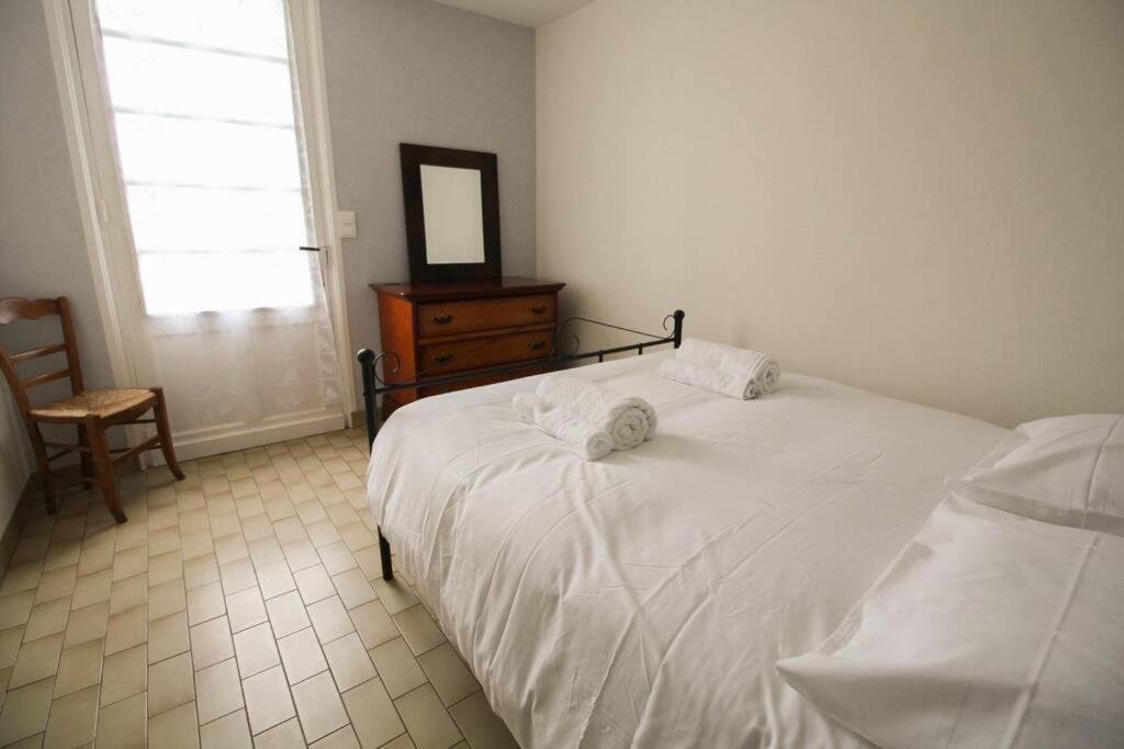 Joli T3 Renove / Wifi / Grand Parking Lägenhet La Couronne  Exteriör bild