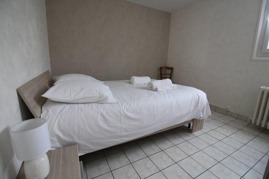 Joli T3 Renove / Wifi / Grand Parking Lägenhet La Couronne  Exteriör bild